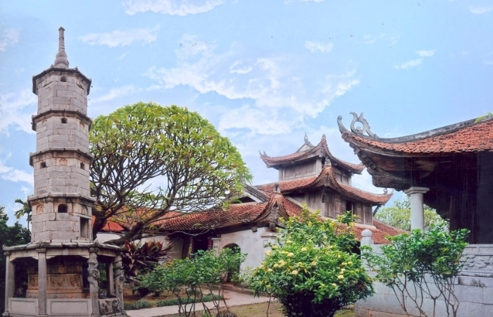 Kiến trúc và không gian tại Chùa Bút Tháp