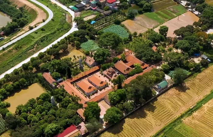 Bạn có biết chùa Bút Tháp ở đâu không?