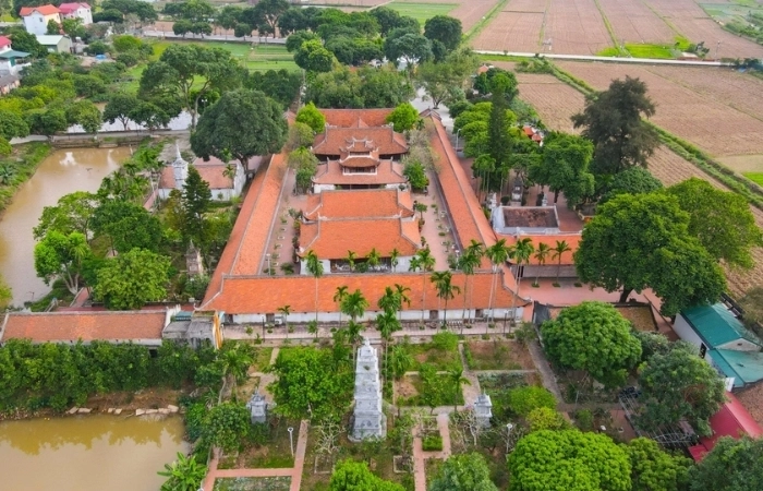 Du ngoạn tâm linh tại chùa Bút Tháp Bắc Ninh đậm hồn Việt