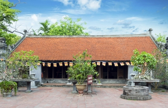 Tổng quan đầy đủ và chi tiết giới thiệu về Chùa Dâu