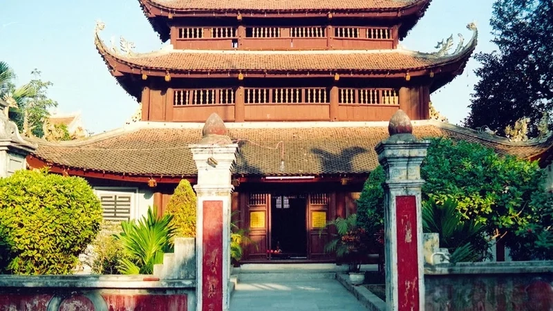 Chùa Hàng – Di tích lịch sử và nét văn hóa độc đáo