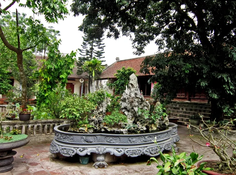 Chùa Mía cổ kính giữa không gian làng cổ yên ả