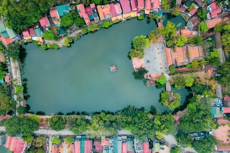 Chùa Thầy tĩnh lặng như chốn bồng lai hạ giới