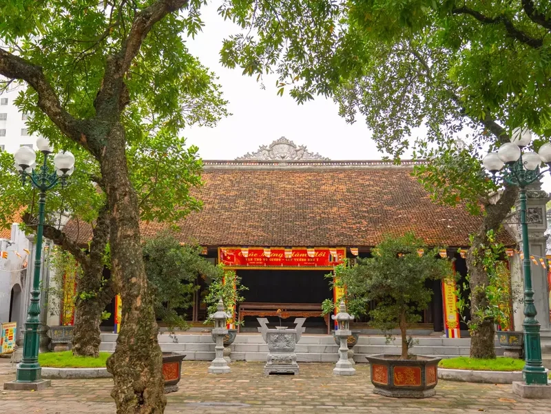 Hào khí ngàn năm còn lưu dấu tại ảnh Đền Hai Bà Trưng