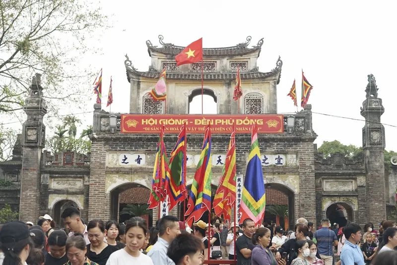 Đền Phù Đổng lưu giữ dấu ấn nghìn năm