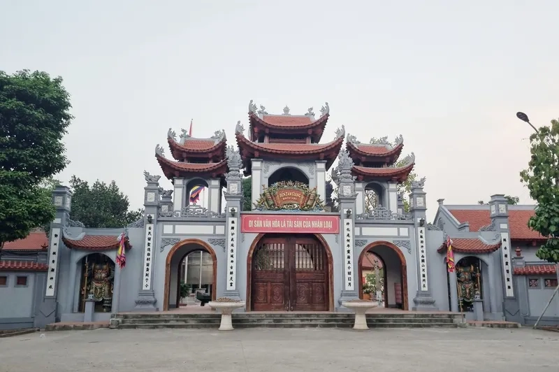 Lịch sử hình thành và phát triển của đền Tam Giang