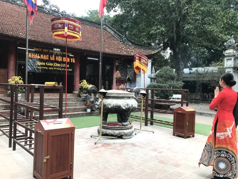 Kinh nghiệm tham quan Đền Và