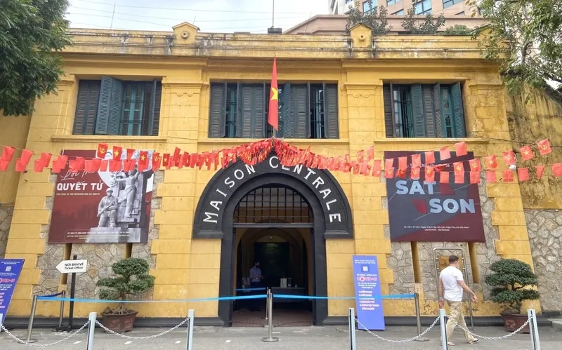 Nhà tù Hỏa Lò nơi chứng kiến bao hy sinh