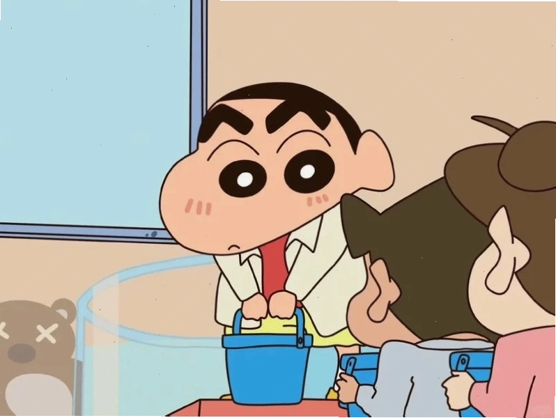 Ảnh mạng Shin cute nổi bật với bộ trang phục đặc trưng