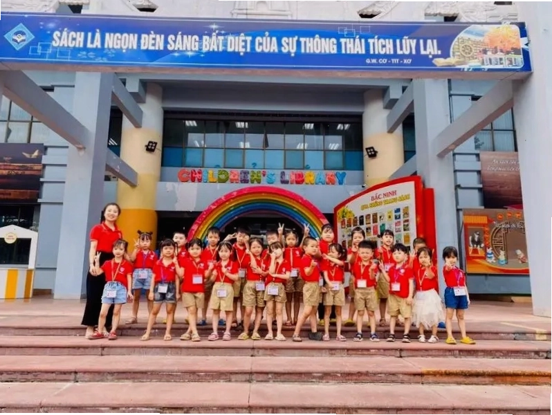 Avatar cô gái với nụ cười tươi tắn