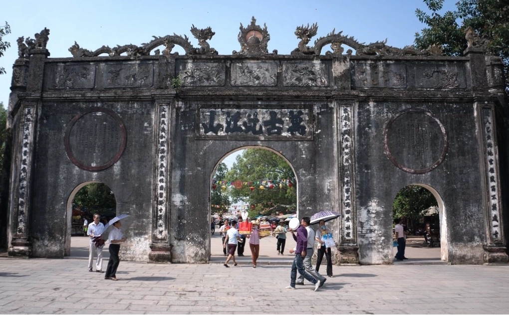 Cảnh quan yên bình tại Khu di tích lịch sử Côn Sơn Kiếp Bạc
