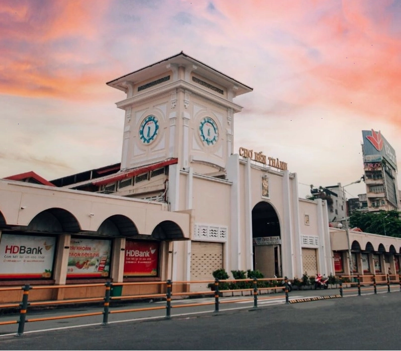 Chợ Bến Thành, một biểu tượng văn hóa và lịch sử của Thành phố Hồ Chí Minh