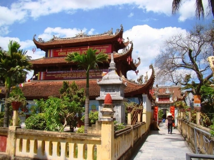 Chùa Trúc Lâm Tự trong quần thể khu di tích Tràng Kênh