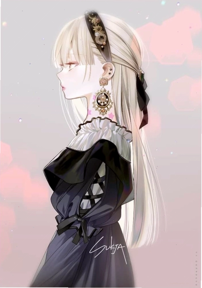 Cô gái anime mặc áo khoác đen, đeo kính và có biểu cảm lạnh lùng