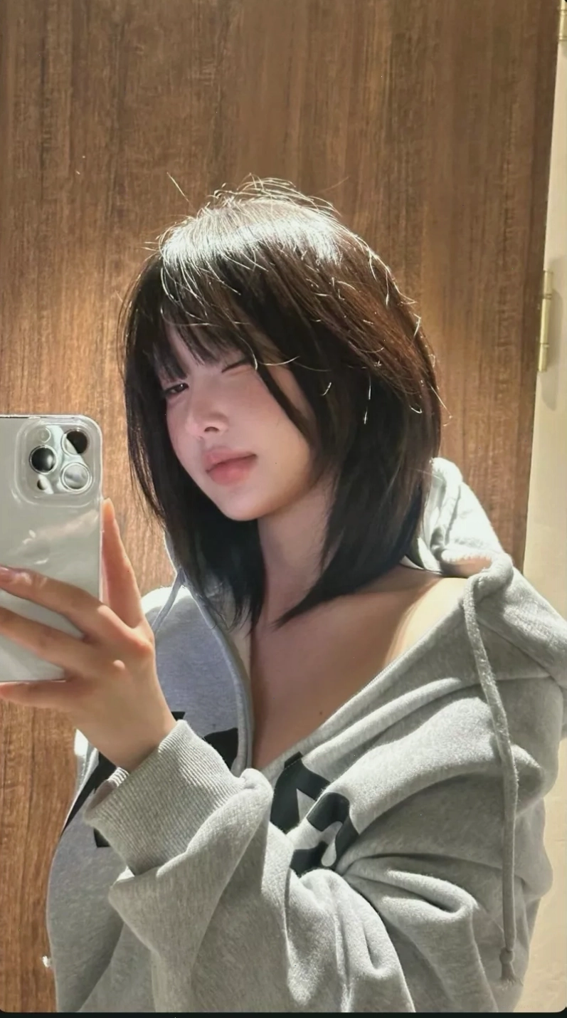 Cô gái Nhật Bản sở hữu visual dễ thương và nổi bật