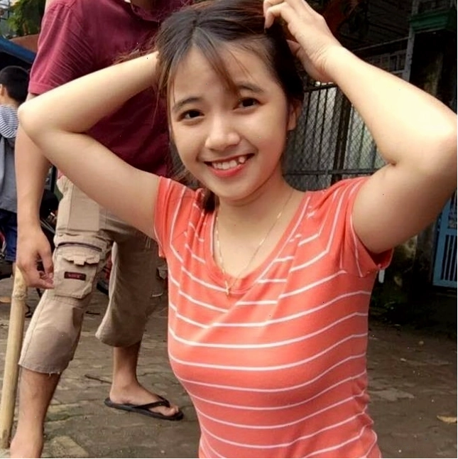 Cô gái xinh đẹp được dân mạng tìm kiếm