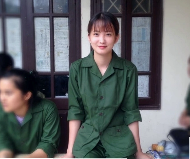 Cô gái xinh đẹp được dân mạng tìm kiếm
