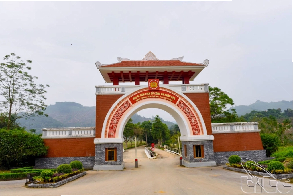 Di tích Hàng Cả Tuyên Quang