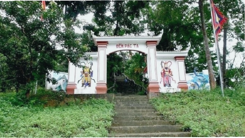 Di tích Thành nhà Mạc Tuyên Quang