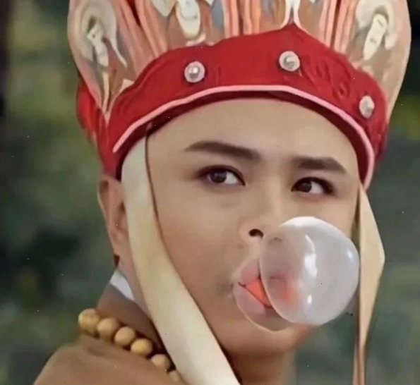 Đường Tăng meme với biểu cảm