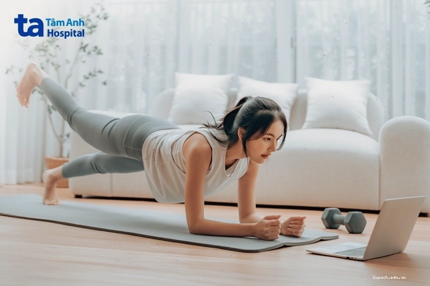 Kết hợp plank với các bài tập khác