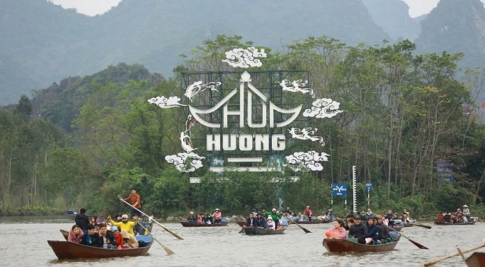 Khám phá chi tiết quần thể di tích Chùa Hương Hà Nội