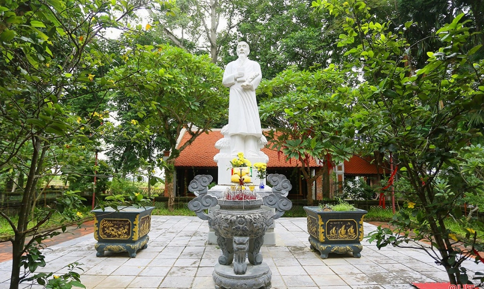 Khám phá Khu di tích Hải Thượng Lãn Ông Hưng Yên và di sản y học