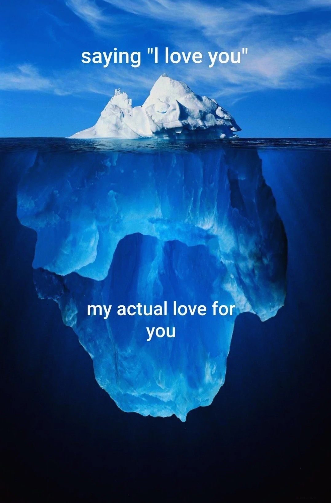 Meme so sánh lời nói yêu và tình yêu thực tế