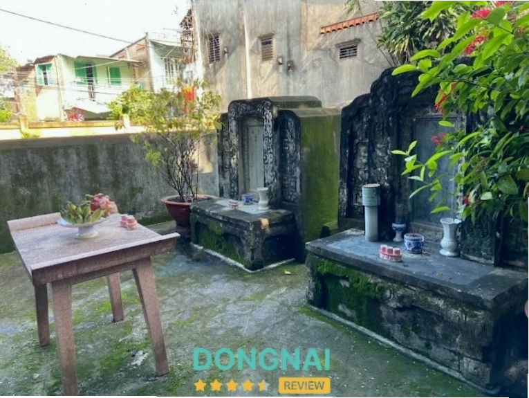 Mộ cổ Trịnh Hoài Đức - Trấn Biên