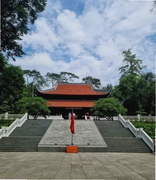 Nhà tưởng niệm Hồ Chủ Tịch mang đậm kiến trúc đồng bằng Bắc Bộ