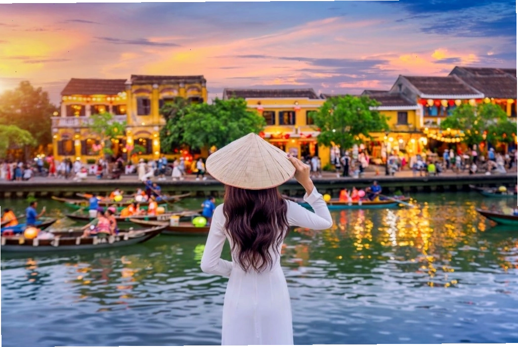Những ngôi nhà cổ kính tại Phố cổ Hội An