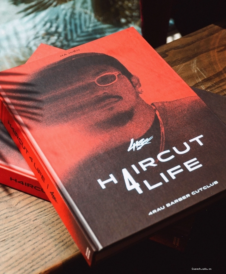 Thợ cắt tóc chuyên nghiệp tại 4RAU Barber Cutclub