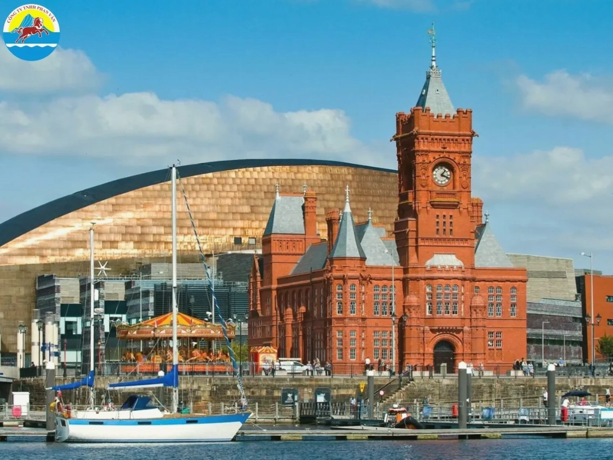 Toàn cảnh một ngôi làng yên bình tại xứ Wales