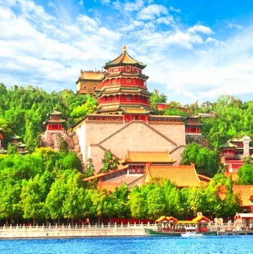 Toàn cảnh Vạn Lý Trường Thành uốn lượn theo địa hình đồi núi hiểm trở