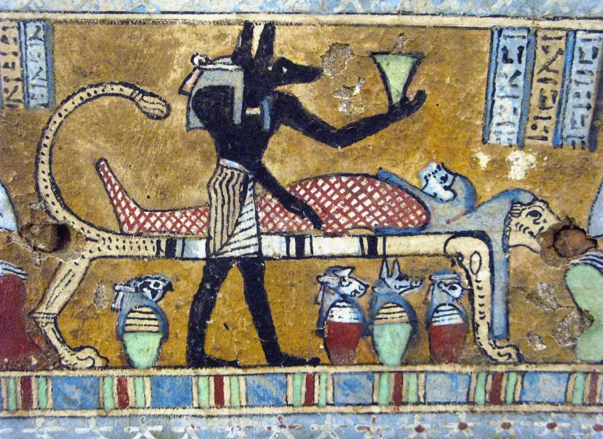 Tượng thần Anubis của Ai Cập cổ đại, minh họa sự giao thoa văn hóa
