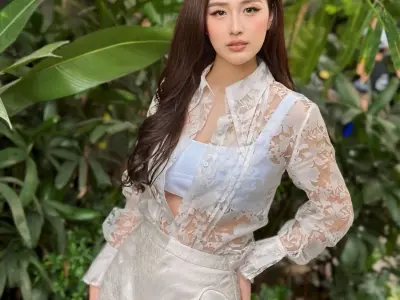 Những ảnh Mai Phương Thúy đẹp tựa thần tiên tại các sự kiện lớn