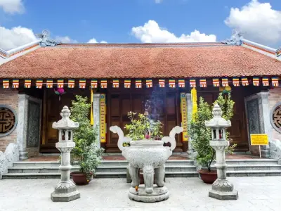 Khám phá Chùa Bà Đá – Điểm đến tâm linh nổi tiếng Hà Nội