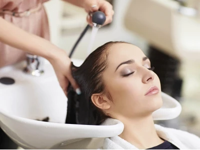 Hấp tóc bao nhiêu phút để tóc óng mượt chuẩn salon?