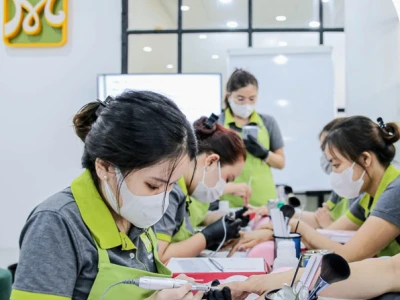 Học nghề nail bao nhiêu tiền và thời gian bao lâu để thành thạo?