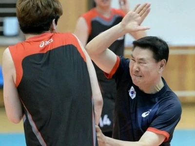 Meme chó cầm gậy: Khi boss biến hình thành chiến binh hài hước 2026